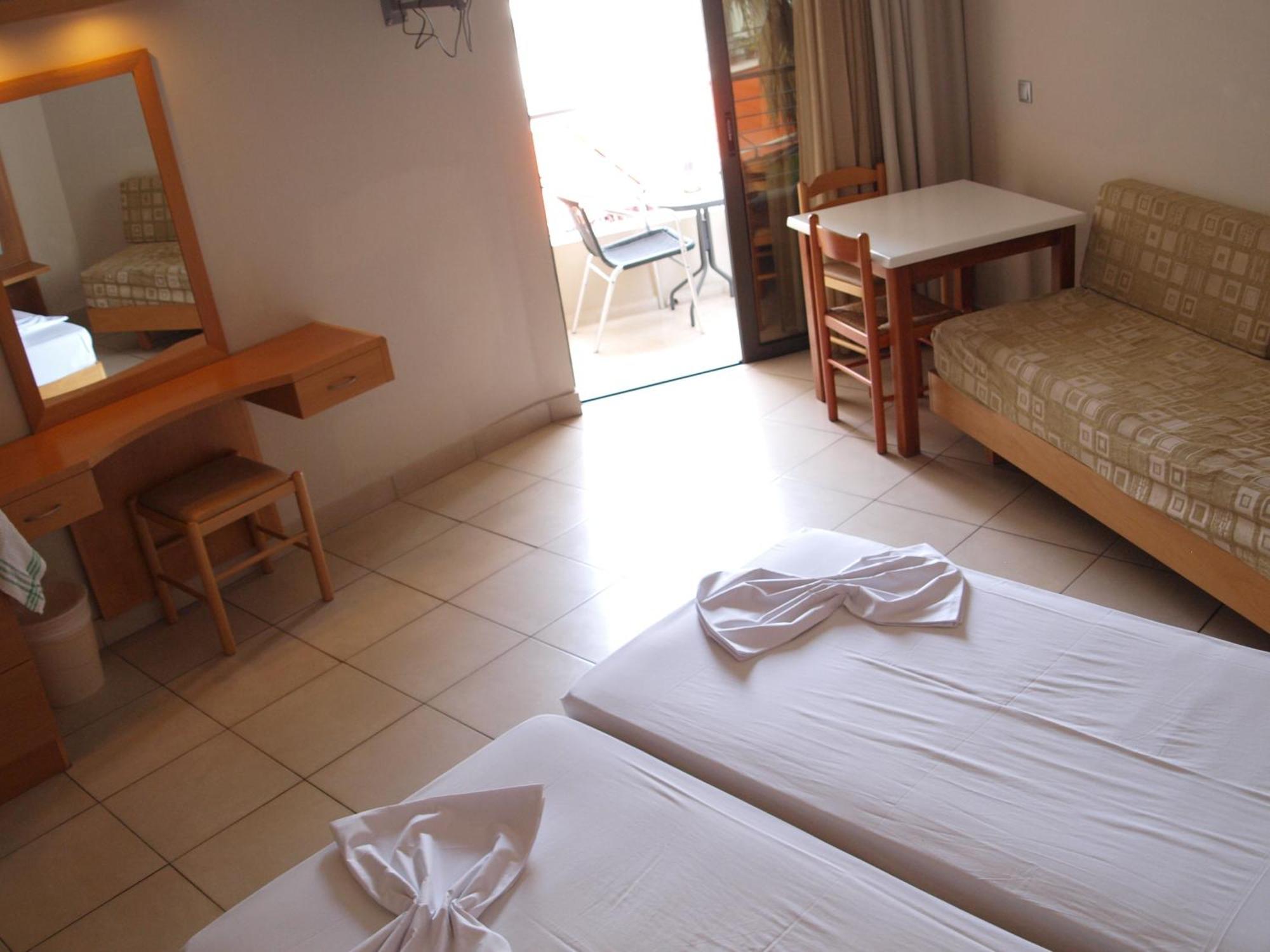 Saint Constantine Hotel Kos Town Exterior photo